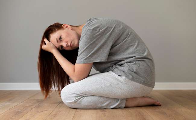 افسردگی فصلی چیست و چگونه میتوان با آن مقابله کرد؟