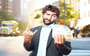 پول خوشبختی میآورد؟نظریه اگنس دیتون