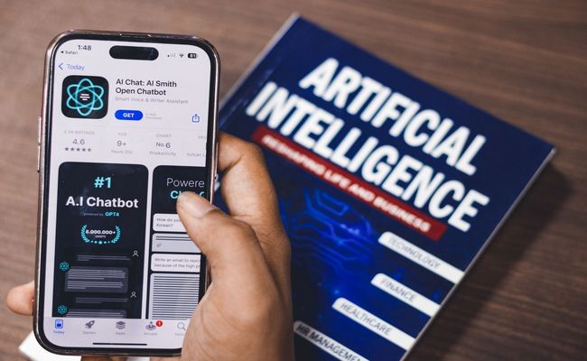 AI Supercycle و مدیریت ثروت برای سرمایه‌گذاران بسیار ثروتمند - دکتر بهکام مشاور مدیریت ثرود در تورنتو کانادا
